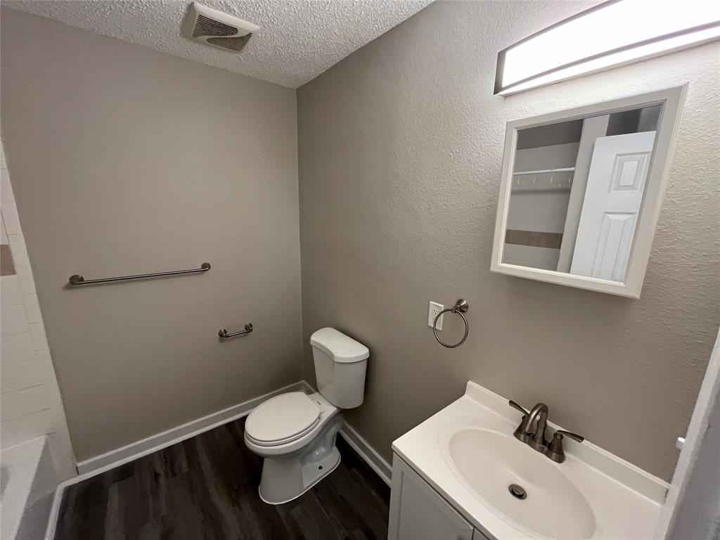 Pecan Heights Add - Residential Lease