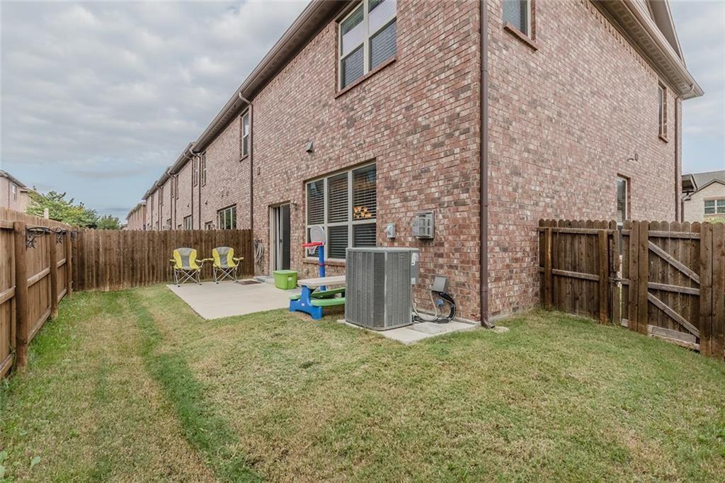 Rockbrook Place - Residential