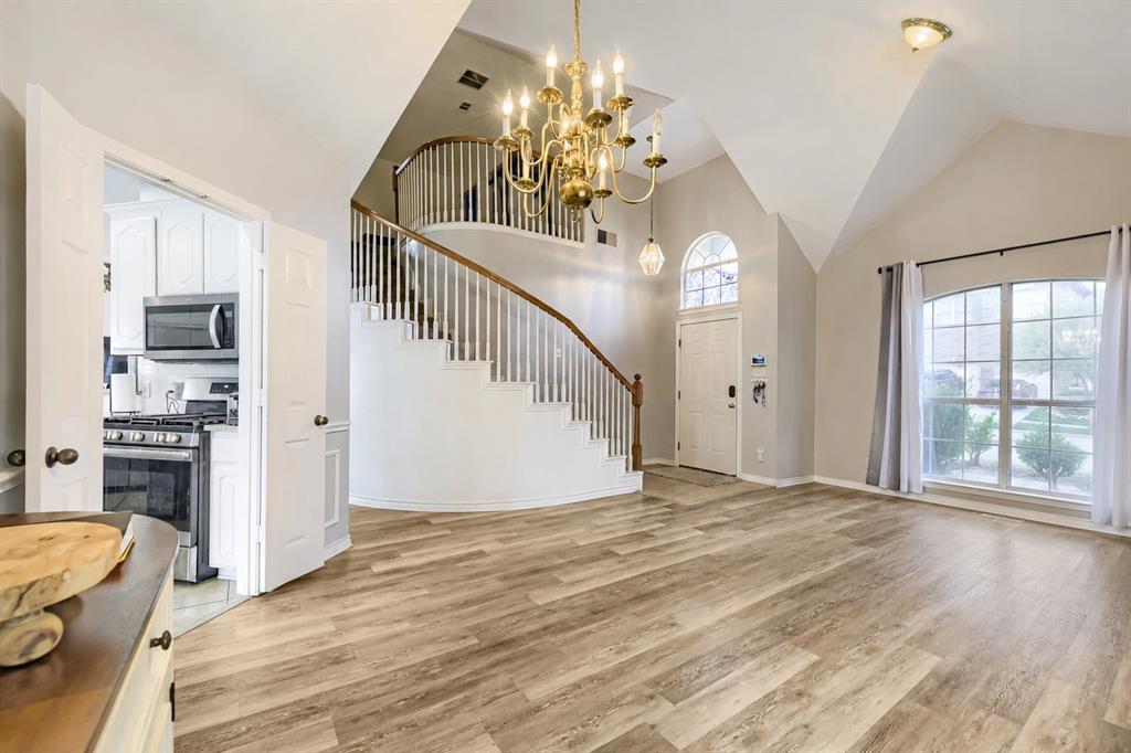 5016 Coral Creek Drive