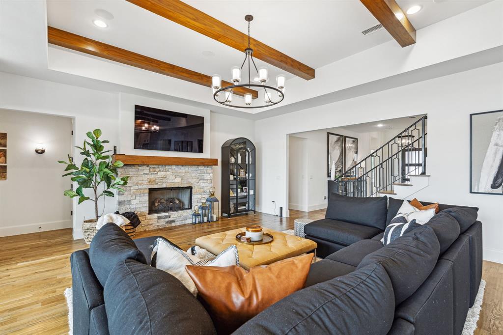 Villas At Hidden Knolls - Residential