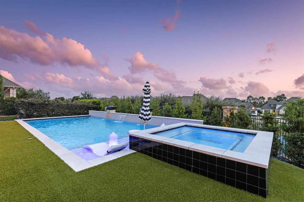 Villas At Hidden Knolls - Residential