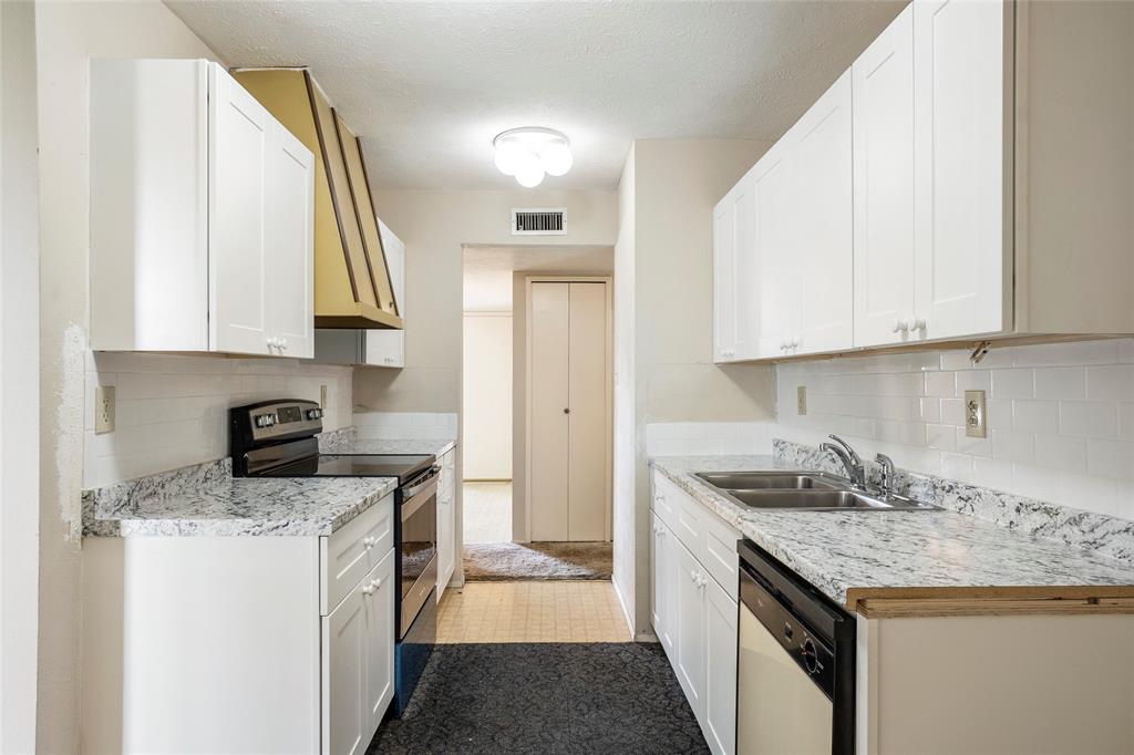 Briarwood Estates - Residential Lease