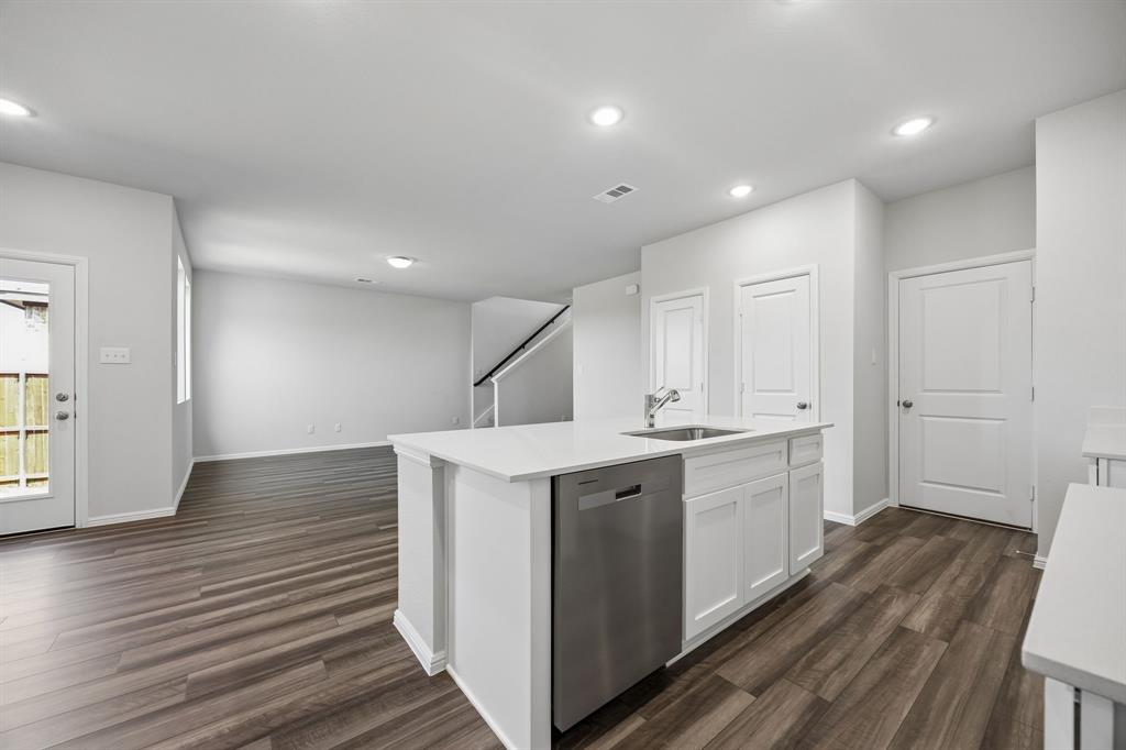 417 Magellan Road