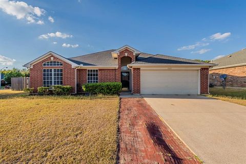 1601 Mcgarry Lane Mansfield TX 76063