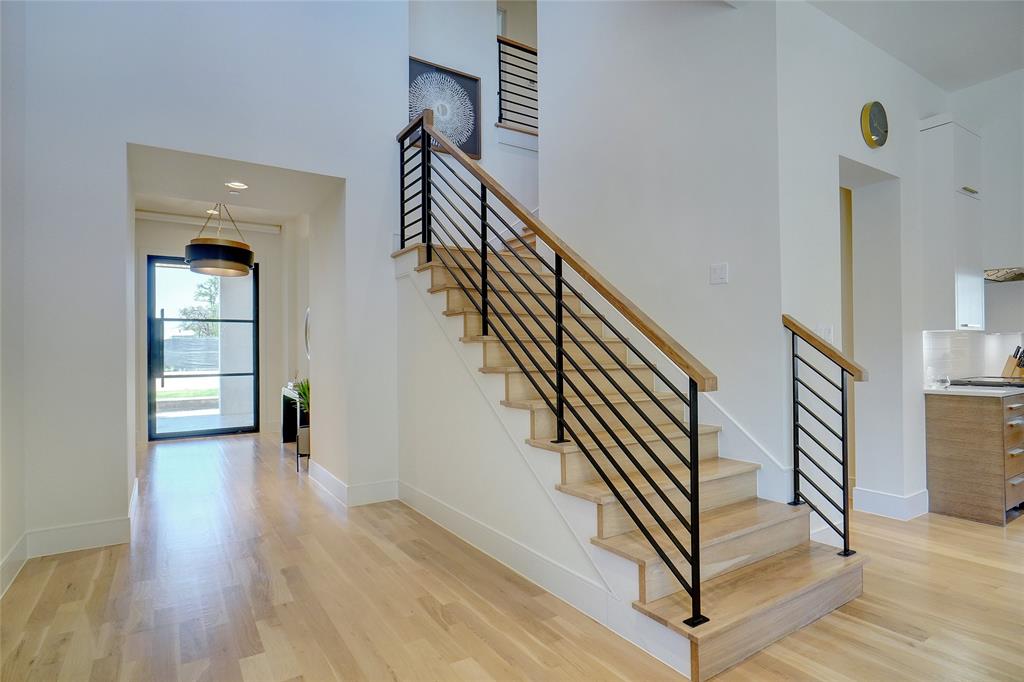 Knolls/Solana - Residential