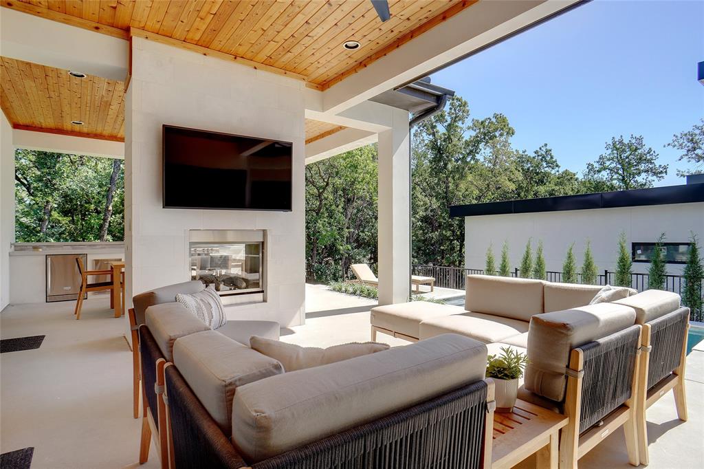 Knolls/Solana - Residential