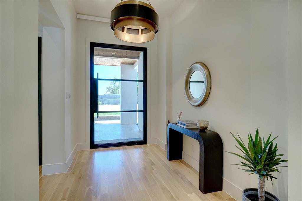 Knolls/Solana - Residential