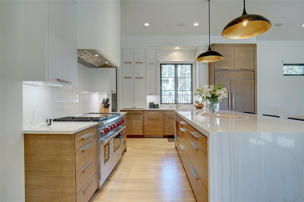 Knolls/Solana - Residential