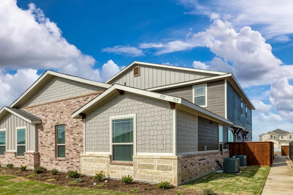 Heritage Hill Estates - Residential Income