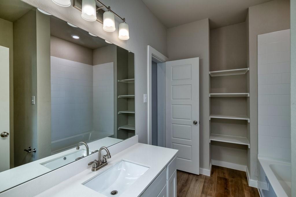 Heritage Hill Estates - Residential Income