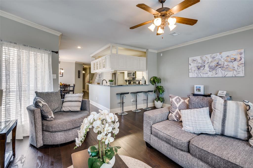 4608 Oak Club Drive