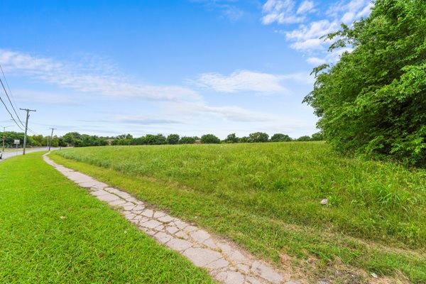 Phillips Circle - Commercial Sale