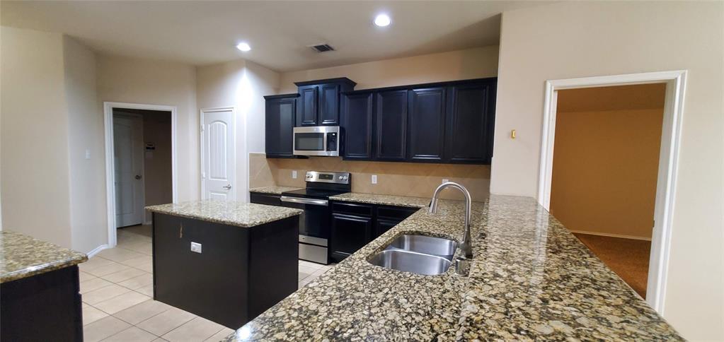 Pecan Grove Ph 1 - Residential Lease