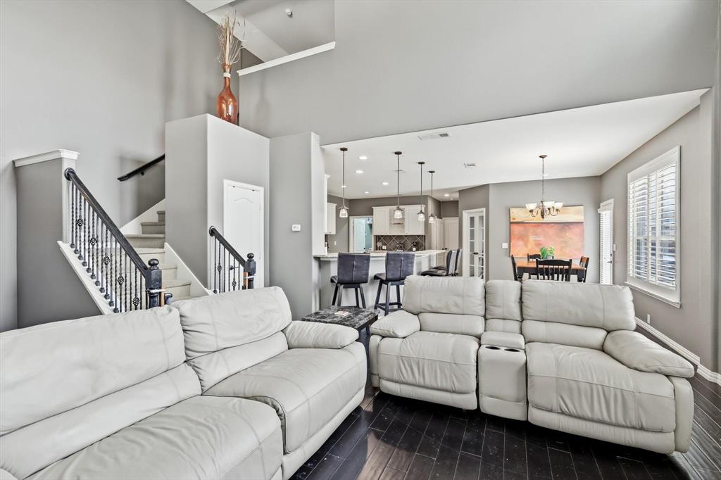 1611 Estacado Drive