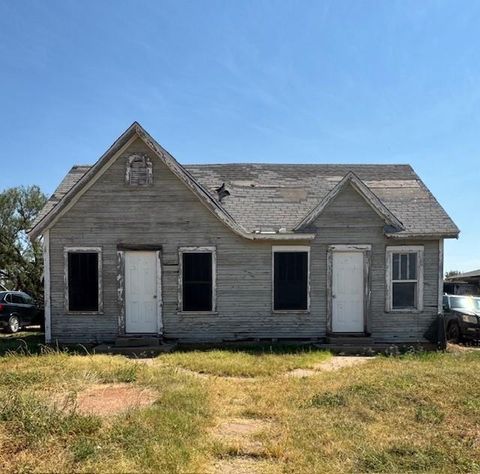 610 E Sammy Baugh Avenue Rotan TX 79546