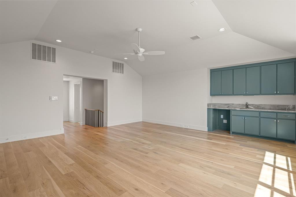 Montrachet Add - Residential