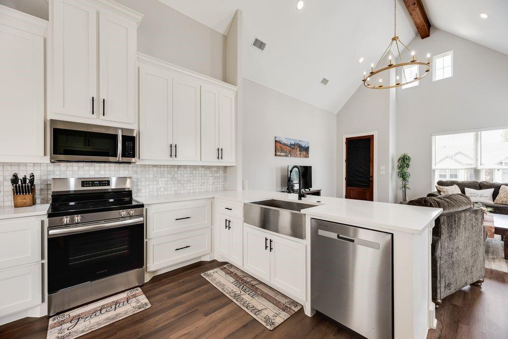 Lee Heights - Residential