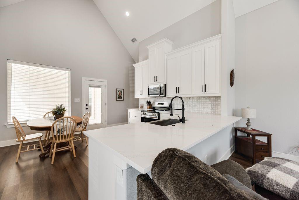Lee Heights - Residential