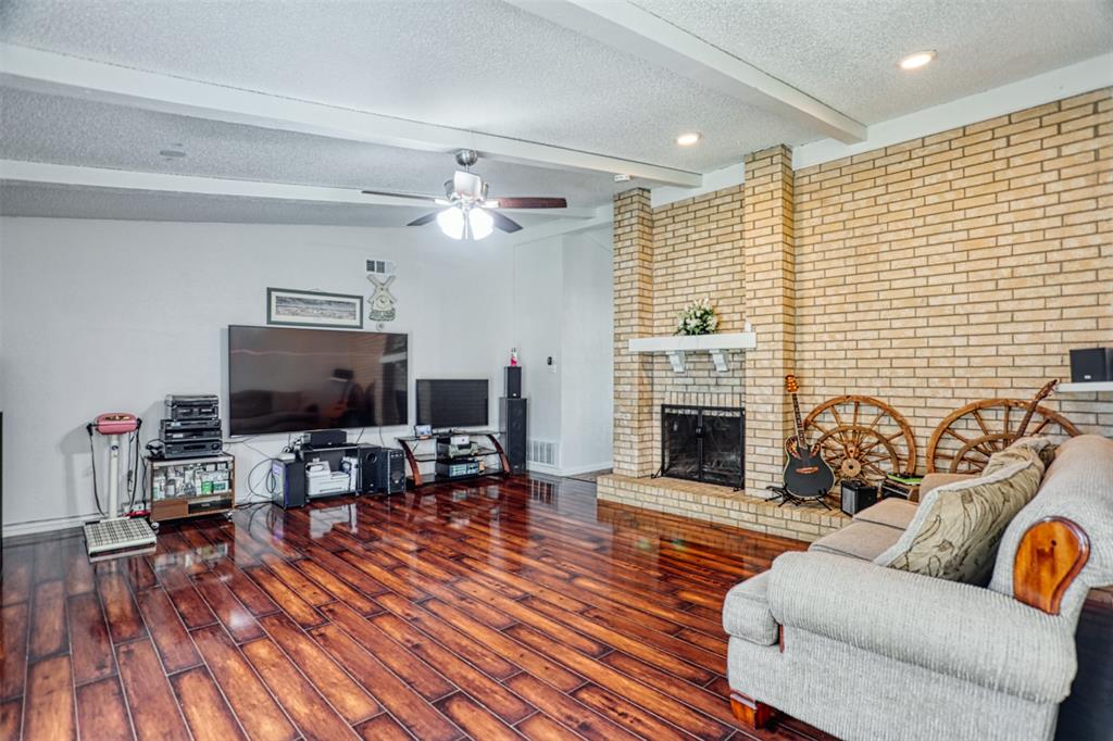 1034 Holland Drive