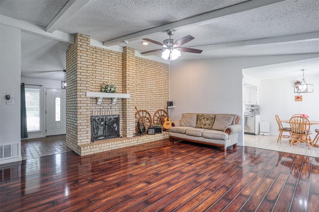 1034 Holland Drive