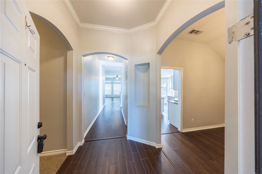 11816 Port Road