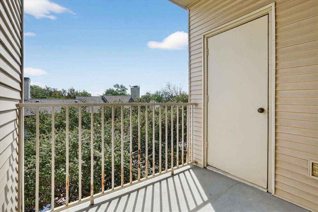 Parkway Quarter Condos - Residential
