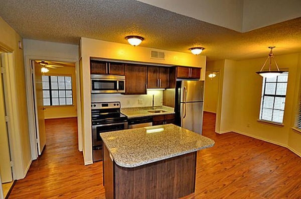 6910 SKILLMAN ST APT 2012, DALLAS, TX 75231 - Image edac543c78221cc5a1eaaba22d6d1f33/1671197236