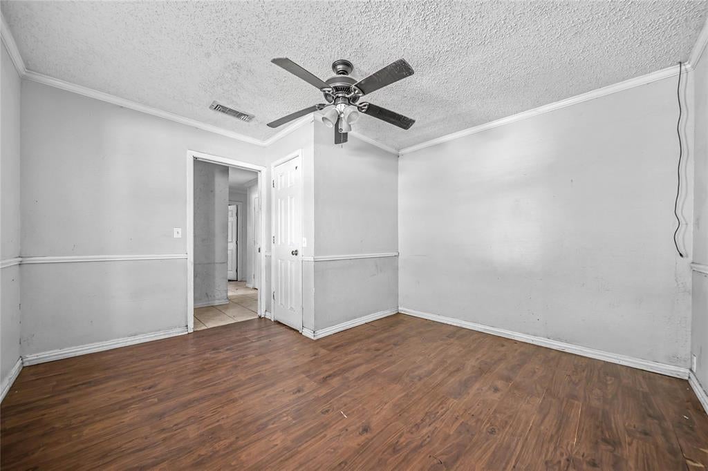 206 Sixpence Lane