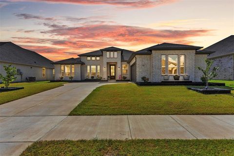 708 Lemmon Lane Forney TX 75126