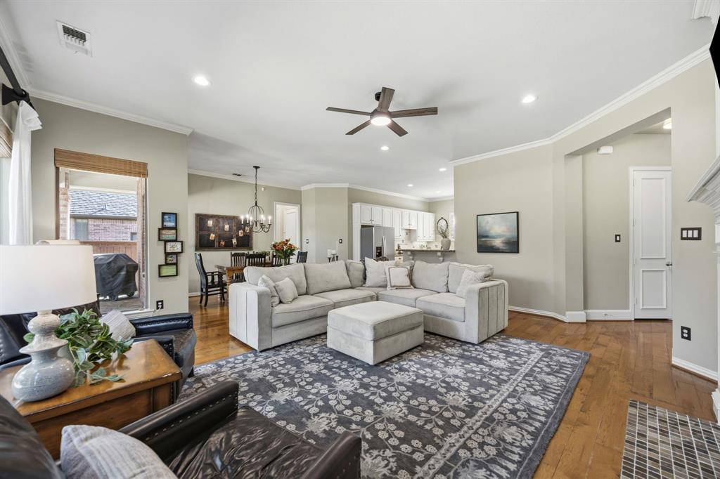 1108 Canton Court