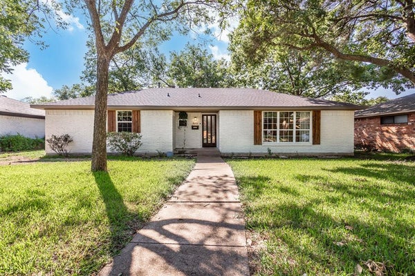 8430 BOCOWOOD DR, DALLAS, TX 75228 - Image edb016cd26ca4da47577971922161c8f/2358902365