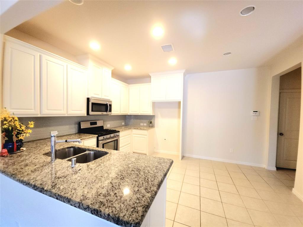 4223 Cascade Sky Drive