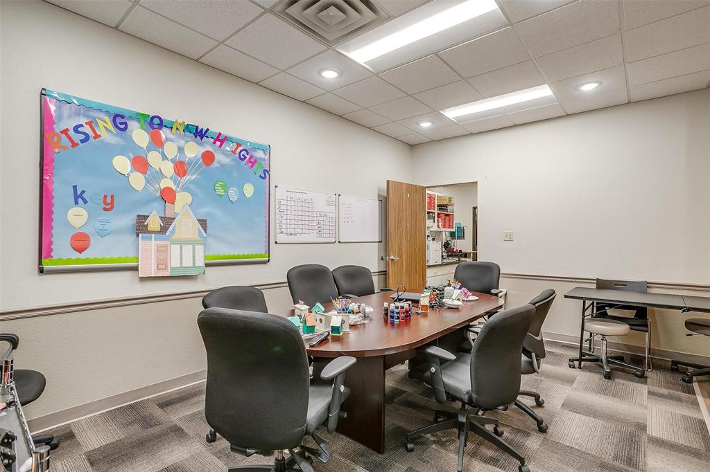 Crestmoor Park - Commercial Lease