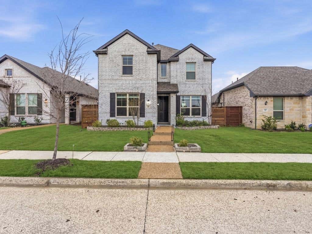 Photo of 1908 Twisted Tree Lane, Mesquite, TX 75181 (MLS # 21320665)