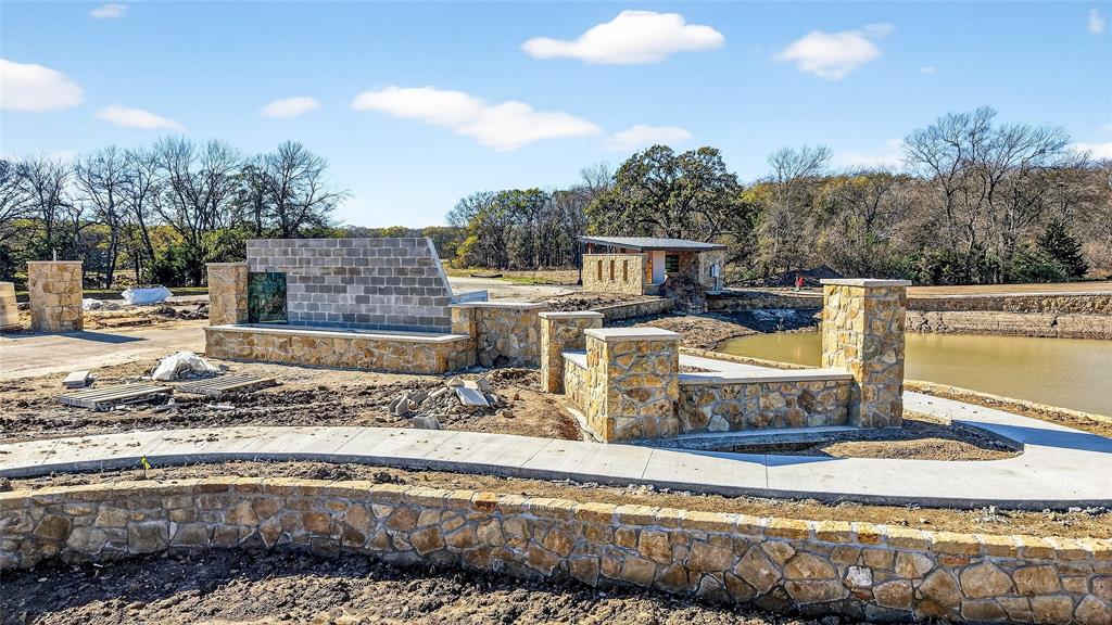 Spout Springs - Land