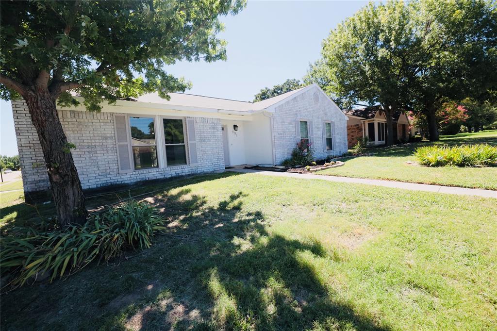 991 Redcedar Way Drive