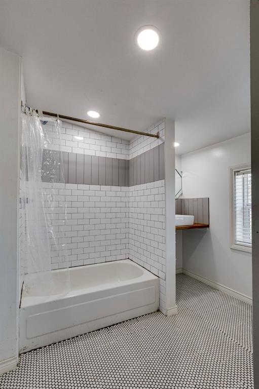 Valentine Shoreline - Residential