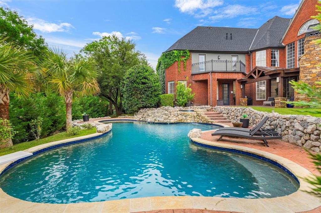 2906 Cottonwood Lane