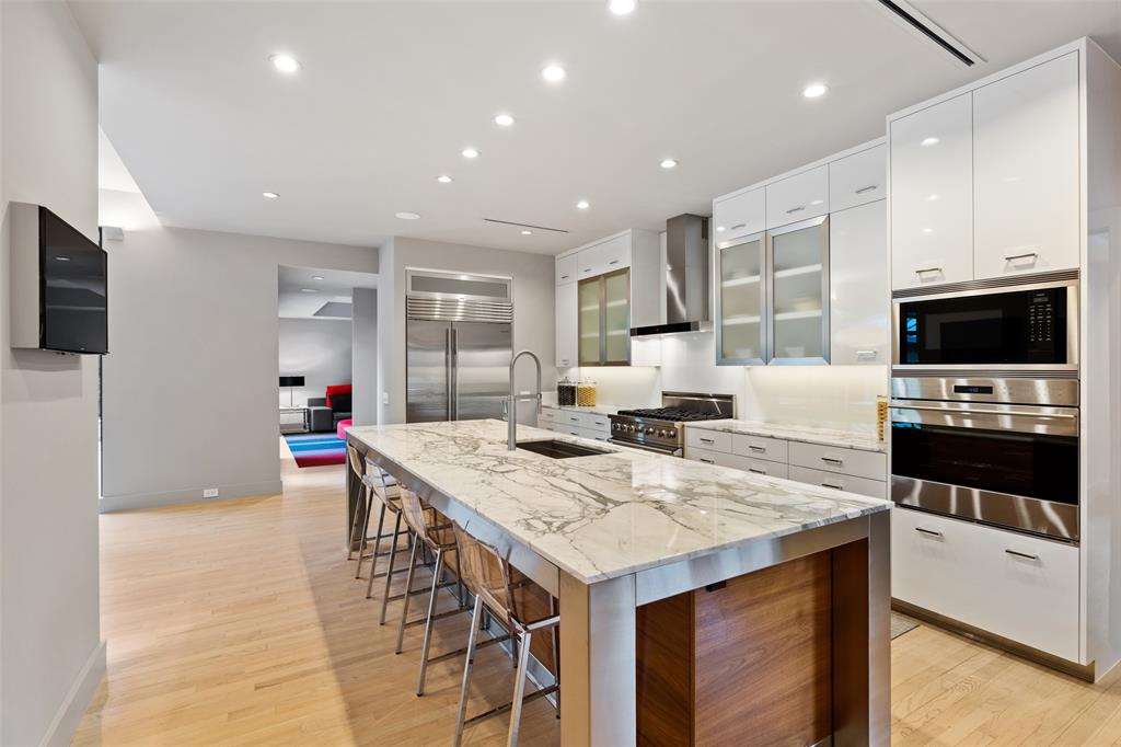 RUSSWOOD ACRES 5TH INST - Residential