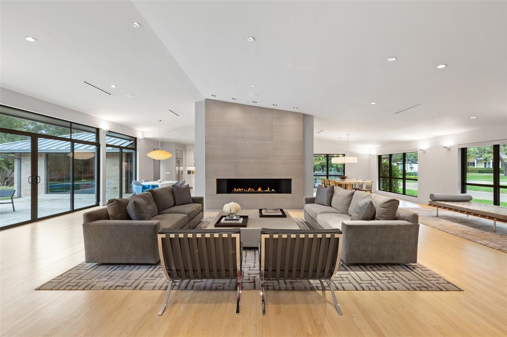 RUSSWOOD ACRES 5TH INST - Residential