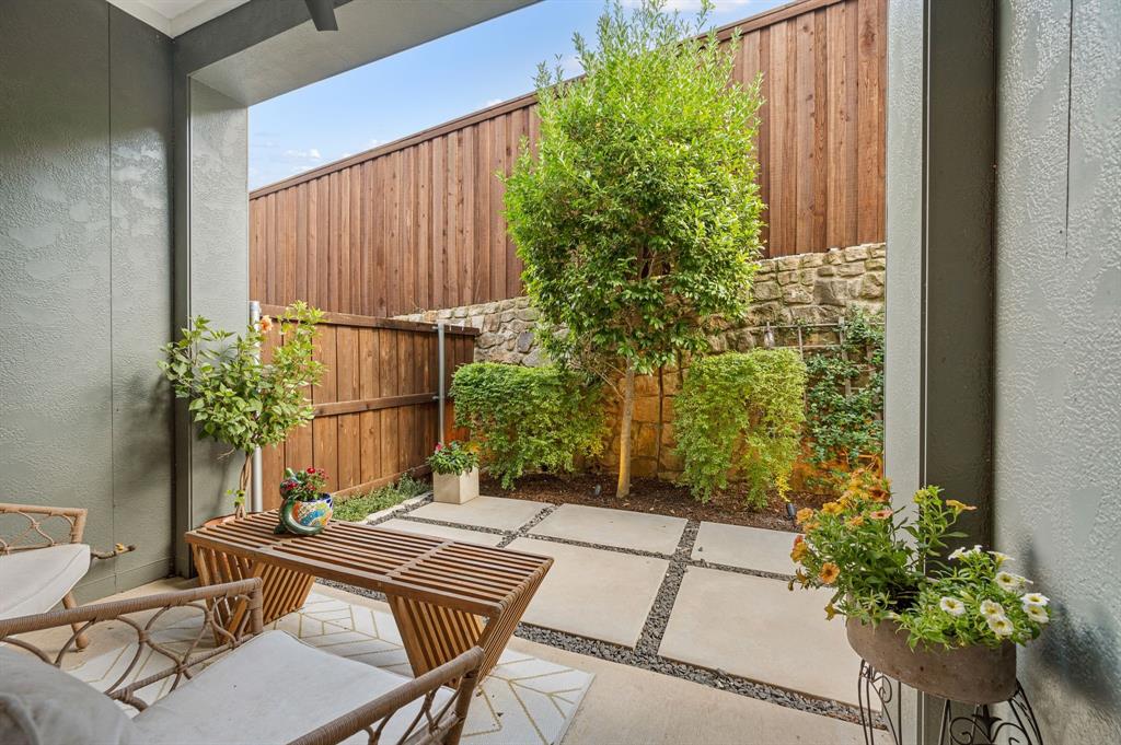 White Rock Hills - Residential