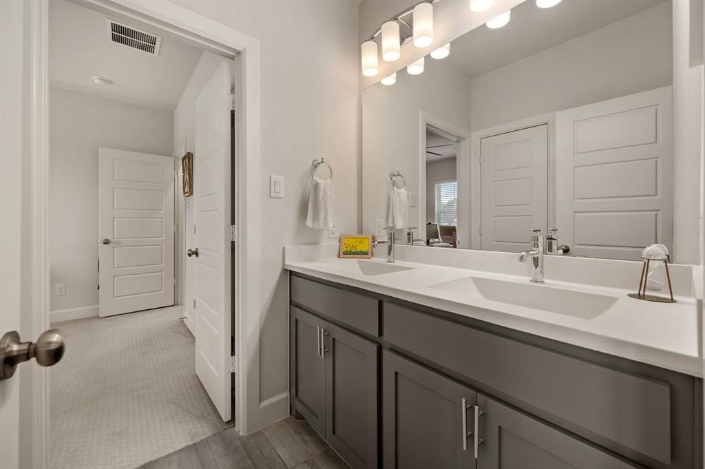 White Rock Hills - Residential