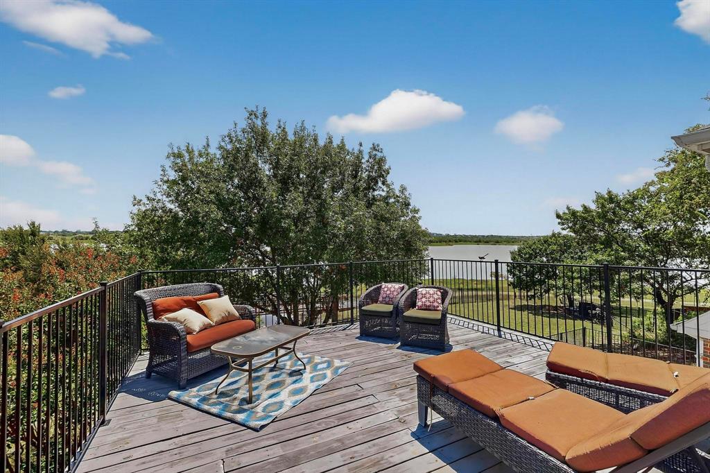 4049 Heron Cove Lane
