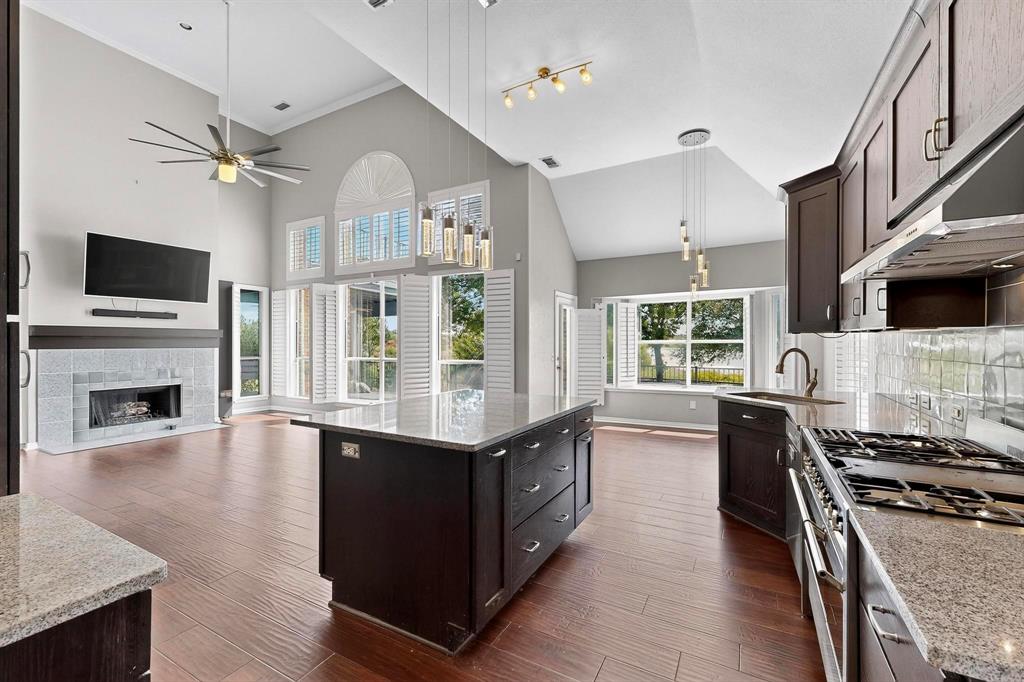 4049 Heron Cove Lane