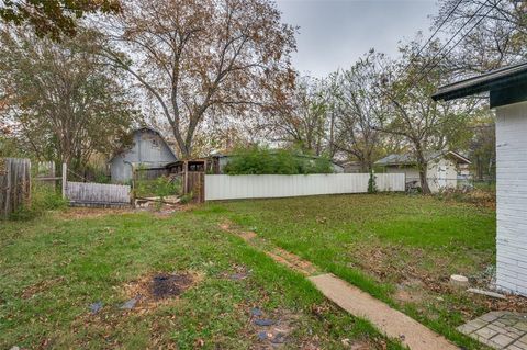 A home in Burleson