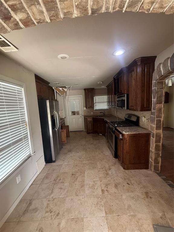 4809 S Ridge Terrace