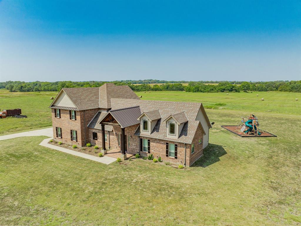 4946 Farm Road 38 Road S