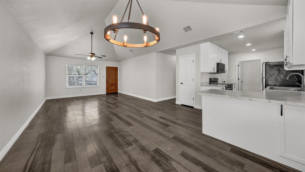 Western Hills Harbor - Residential