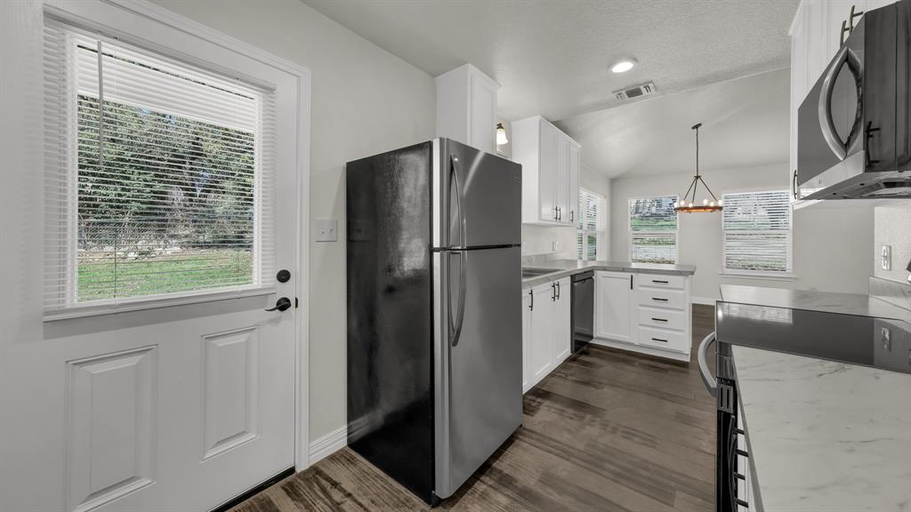 Western Hills Harbor - Residential