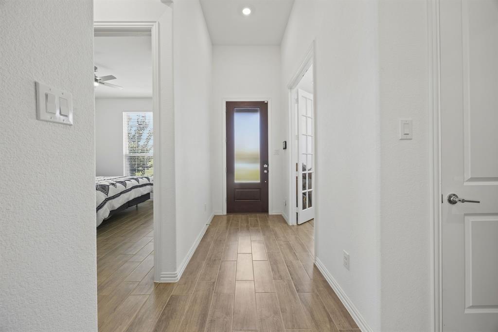 4709 Kings Garden Parkway